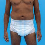 fralda-derma-vestindo-frente