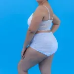 pants-noturna-mulher-meio-lado