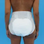 fralda-confort-vestindo-costas